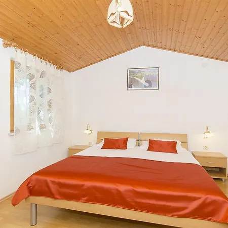 Ferienhaus House Ivan Bol