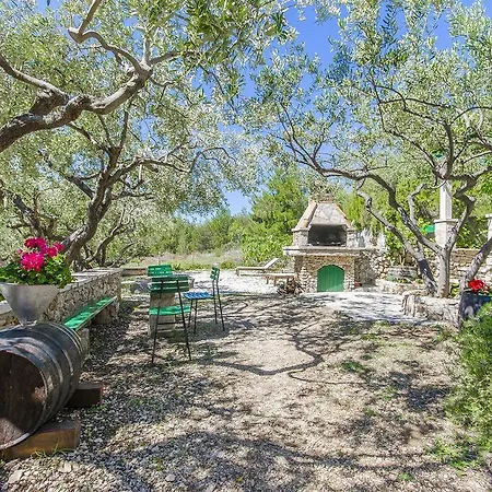 度假居 House Ivan 波尔